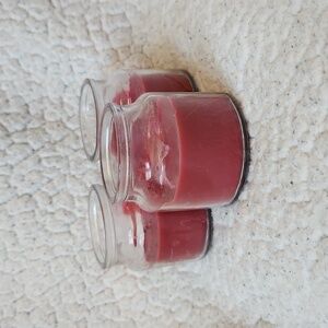 Walmart Better Homes and Garden Christmas Apple and cinnamon mini candles set